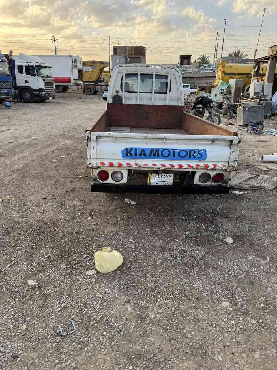 بنكو12مكفوله من الظربه ورقم الشاصي كيرمكينه كفاله سياره جاهزه منكلشي شراب يتصل البصره كرمه ***********سعر76
