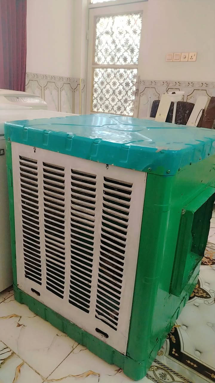 مبرده الحجم الكبير كامله ونضيفه بيع ٨٠ وبيه مجال بسيط هاتف*********** نجف اتفيد اهل المواكب كبل حلفه وشغل
