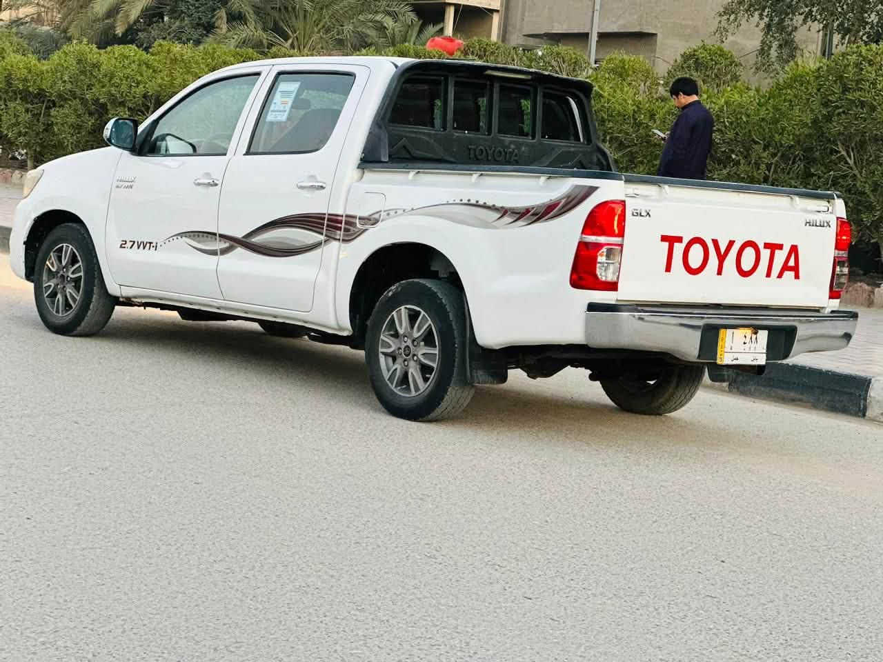 هايلوكس 185$ وبيها مجال
المحرك/ 4 سلندر 2700 بانزين
الكير / عادي
الرقم جديد/ بابل مميز مشروع وطني شرط مداور ثاني يوم بسمي
الموديل /2013 شاصي /19
التبريد فول ثلج وتدفئه
المحرك والگير كفاله عامه ما مفتوح برغي بي
لا تنقيص ولا تبخير ولا مجفت ولامفتوح ابدا
بيها بارد قليل جدا 
السياره استخدام شخصي مال جناي
مكاني / كربلاء الحسينية الوند  
رقم تلفون ***********
