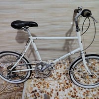 دراجه نوع  C700    NO:CHE   حجم 20   نظافه 90 %   جاملغات فافون    باي...