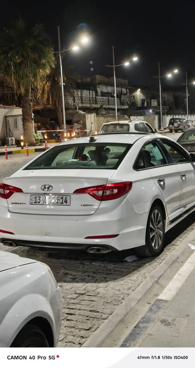 سلام عليكم سوناتا موديل 2017 وارد امريكي موصفات فول  سياره حلوه كير حداديه مكينه 2400 مفتوحه كازكيت وخير من الله تحويل مباشر 📍 السعر 123 وبيها مجال لطيبين مكاني بصره هارثه للاستفسار على الرقم ***********
