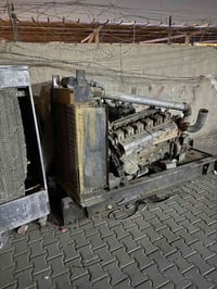 مكينه شتاير 12 ولف مع كمنز 24ولف مع شاصي وراديتر بيهن بخار سعر الوحده ...