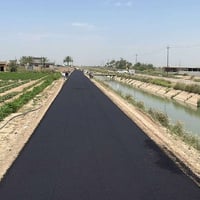 نعمل لأزدهار البلد  شركة ازدهار بغداد لتبليط وفرش وقشط وصب الشوارع وال...