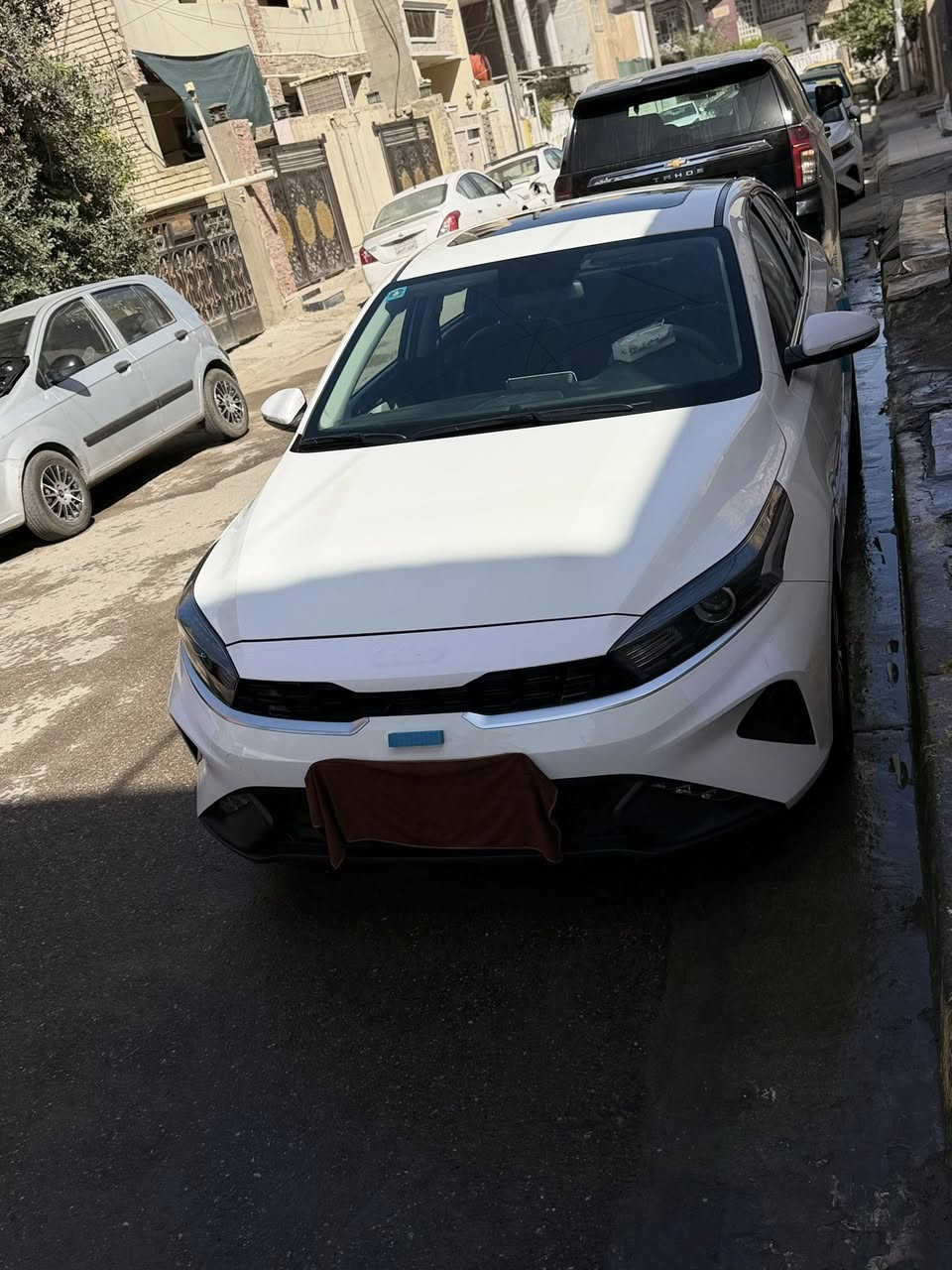 السلام عليكم سيراتو 2024 خليجي كوري اصلي أم الضمان
محرك 2000 دوش المرغوب
ماشيه18 
كفاله عامه
فول مواصفات تحكمات 3 انضمه قيادة مري شفط حساس خلفي ويل كب فتحه سلايت دوشمه جلد تفصال 
للاستفسار ***********
