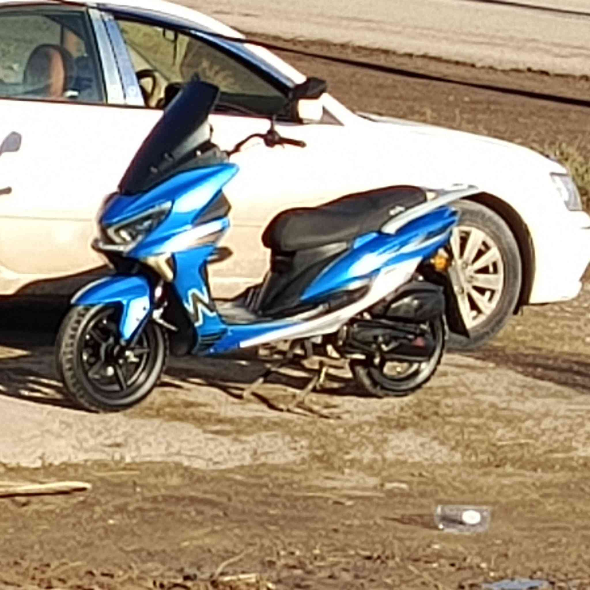 السلام عليكم دراجه مكفولةكفاله عامه مكاني ديالى بعقوبه وهاذ رقم *********** وراق بيهه مكفوله
