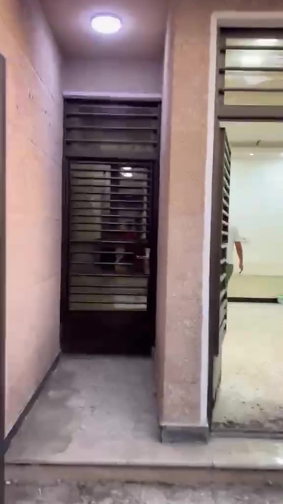 سلام عليكم بيت ليجار ١٠٠ متر طابقين
عنوانه سريدات الجديده المربع الثالث فرع سكله ضياء ابو عباس
ايجاره ٤٠٠🔒
***********
