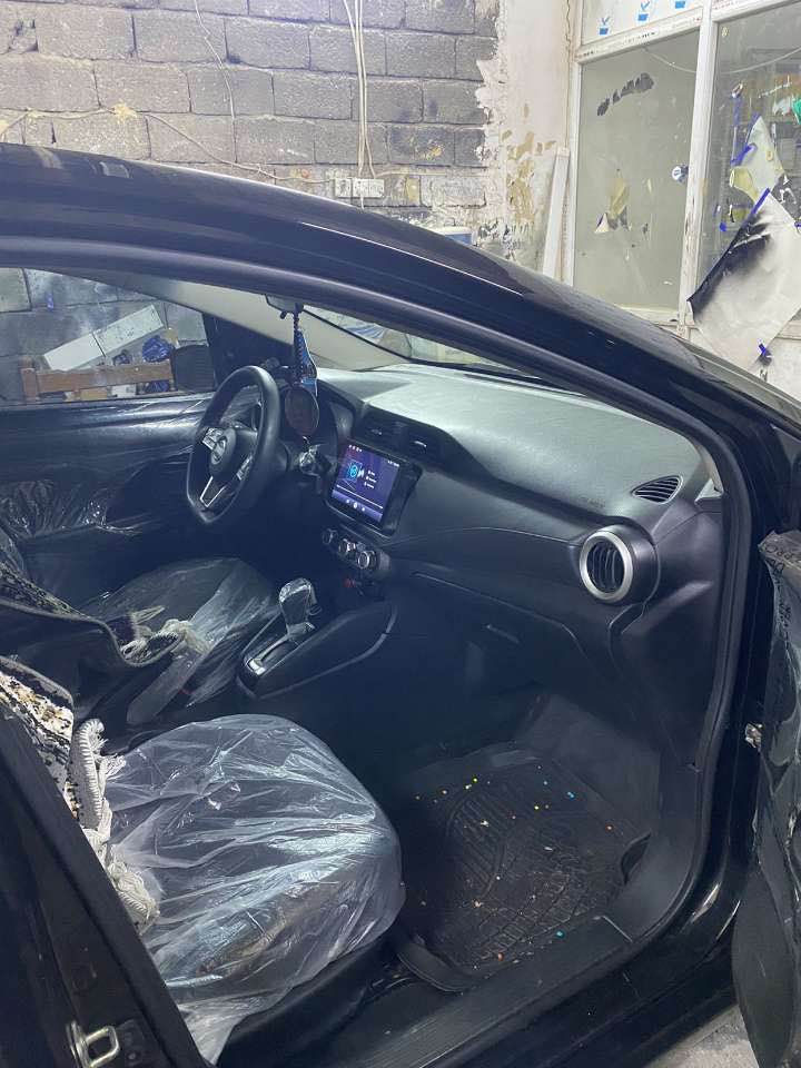 نیسان فیرسا مودیل 2020 مواسفات s
جوار پارجە بۆیاخ 
کامیرو شاشە 
حساس و رادار تحدید سورعە
تایەو ویلی لۆک
گیر مکینە تەقە و رەقە بەشەرت 
سەنەوی بەسەر نەجوەتا 2027
هەزەی بەسەر نەجوە
بۆ زانیاری زیاتر تیل بکە
*********** أربيل, العراق
