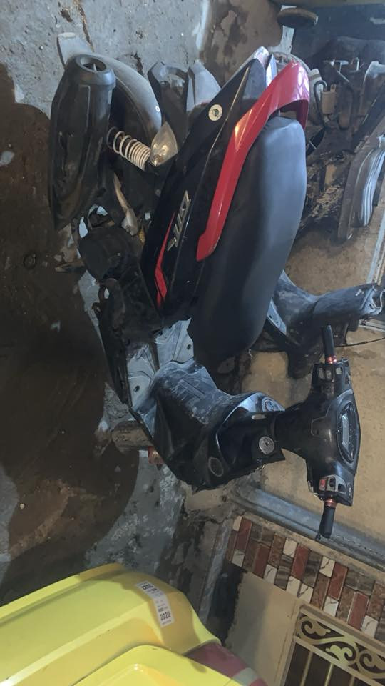 السلام عليكم للبيع دراجة gtrنوزل دراجة مكينه تخبل خرسة شلعه ومعدل نقص بجم وترايش باتري جديد ادامه جديده مال فيتبم دراجة صدك خرسة سعر550وبيهة مجال عنواني بغداد الحريه رقمي ***********
