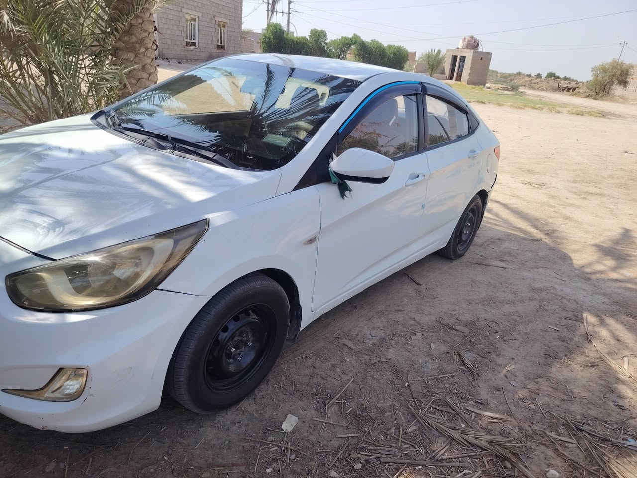 سلام عليكم اكسنت 2013 خليجي السياره جديده محرك جديد الكير توني مبدله صارله 5ايام محرك 1600دوش تايرات جدد تبريد شغال ثلج كهربائيات شغاله السونار موجود بل نشر رقم ذي قار مداور ثاني يوم المكان ذي قار قضاء الشطره السعر 84وبيها مجال ***********
