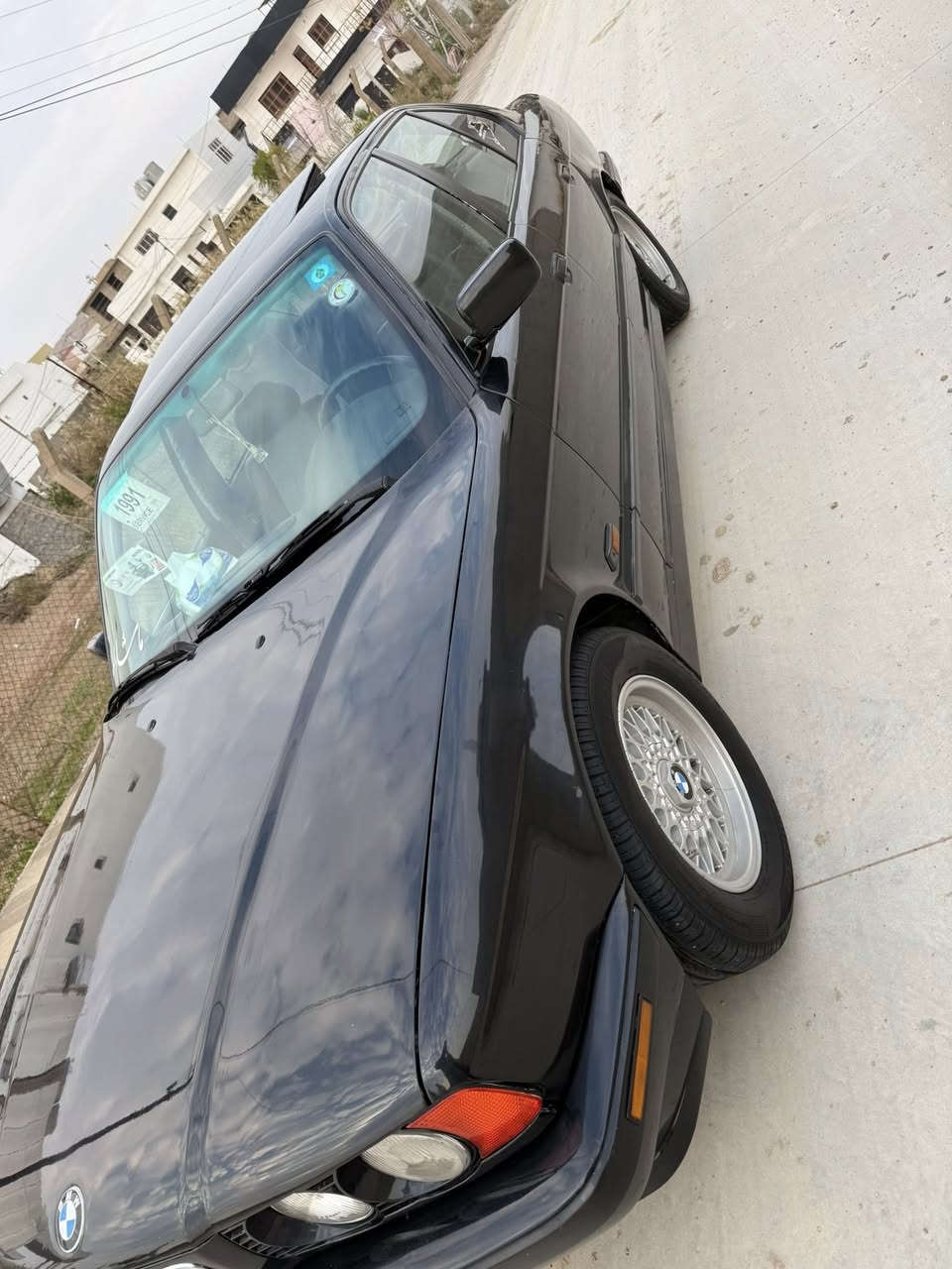 السلام
عليكم اخوان

المو شراي لايكسر ولا يعلق رجاءا

للاستفسار الاتصال علي رقم 

***********

‏ 525Ai🇩🇪 اسود 

السياره اصل 1991

صبغ عام للجماليه فقط

داخلا اسود 

الكشانه جاد بلد

اربعه جام كهرباء

تايرات ويل كله بلدي 

مازدات  وبكلايتات  بلاد سياره مابيه اي شي تجاري

محرك و كير وتبريد شرط حداديه صدر  امامي خلفي جديد

سياره نقص مابيه برغي الحمدلله وفول نعومه ونشاط

السياره احلى من الصوره موجود مع فيديو  

رقم كركوك انكليزي هزه جديد سنويه لحد 31

مكان السياره كركوك
