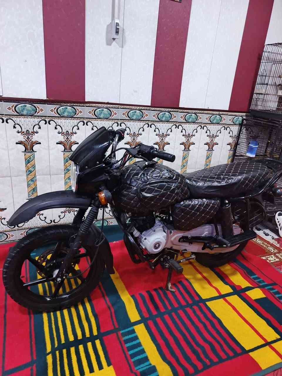 بوكسر فحل جبلي رقم مديل 23 مجفته تجفيت وكاله كامله من كلشي بس باتري ضعيف سعرها مليونين مكاني شط العرب الفيحاء يم جسر خالد ***********موجود واتساب
