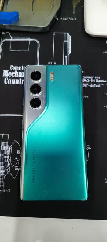 تكنو كامون 40 برو 5G
ذاكرة 256 عشوائية 8+5

ملحقات كاملة 

جهاز مكفول ملحقات كاملة ستعمال 3 اشهر او اقل على الفحص السعر 275 وبي مجال بسيط لشراي فقط اذا ماتشتري لا تعامل كلشي ذاكرلك العنوان نجف كوفة 
***********
