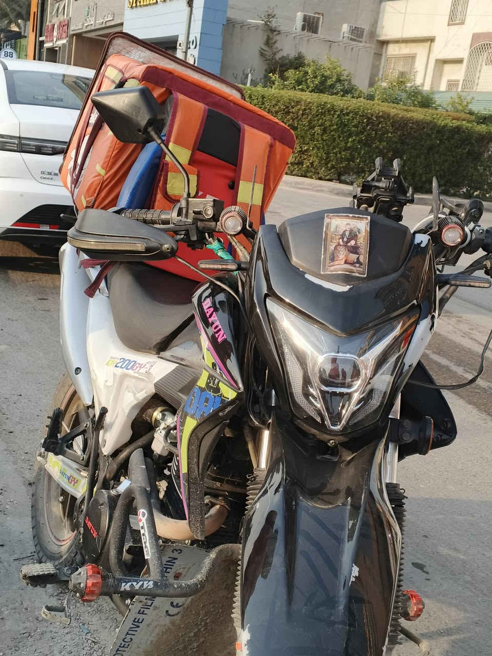 سلام عليكم ديوان قفاز مكينه 200 رقم كربلاء ماشيه 19الف عنوان بغداد بلديات رقم ***********
