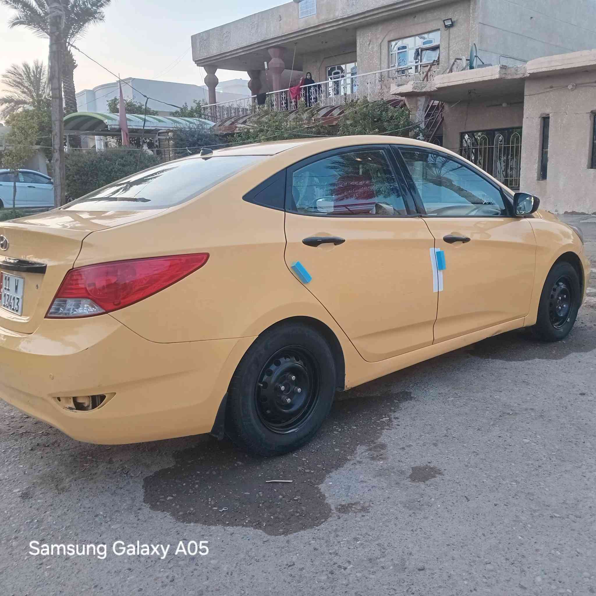 اكسنت موديل ٢٠١٢ 
وارد أمريكي حادثه جاملق أمامي بس بدون دواخل مكفوله من داخل محركه ١٦٠٠ جي تي اي 
سياره جاهزه كلش نضيفه كير محركه صدر أمامي خلفي جديد شواصي جديد بجم كبس رضيه جلد دوشمه كشنات 
رقمه بغداد بسمي مكاني بغداد 
عارضه.    ٧٩
***********
بيع او مراوس
