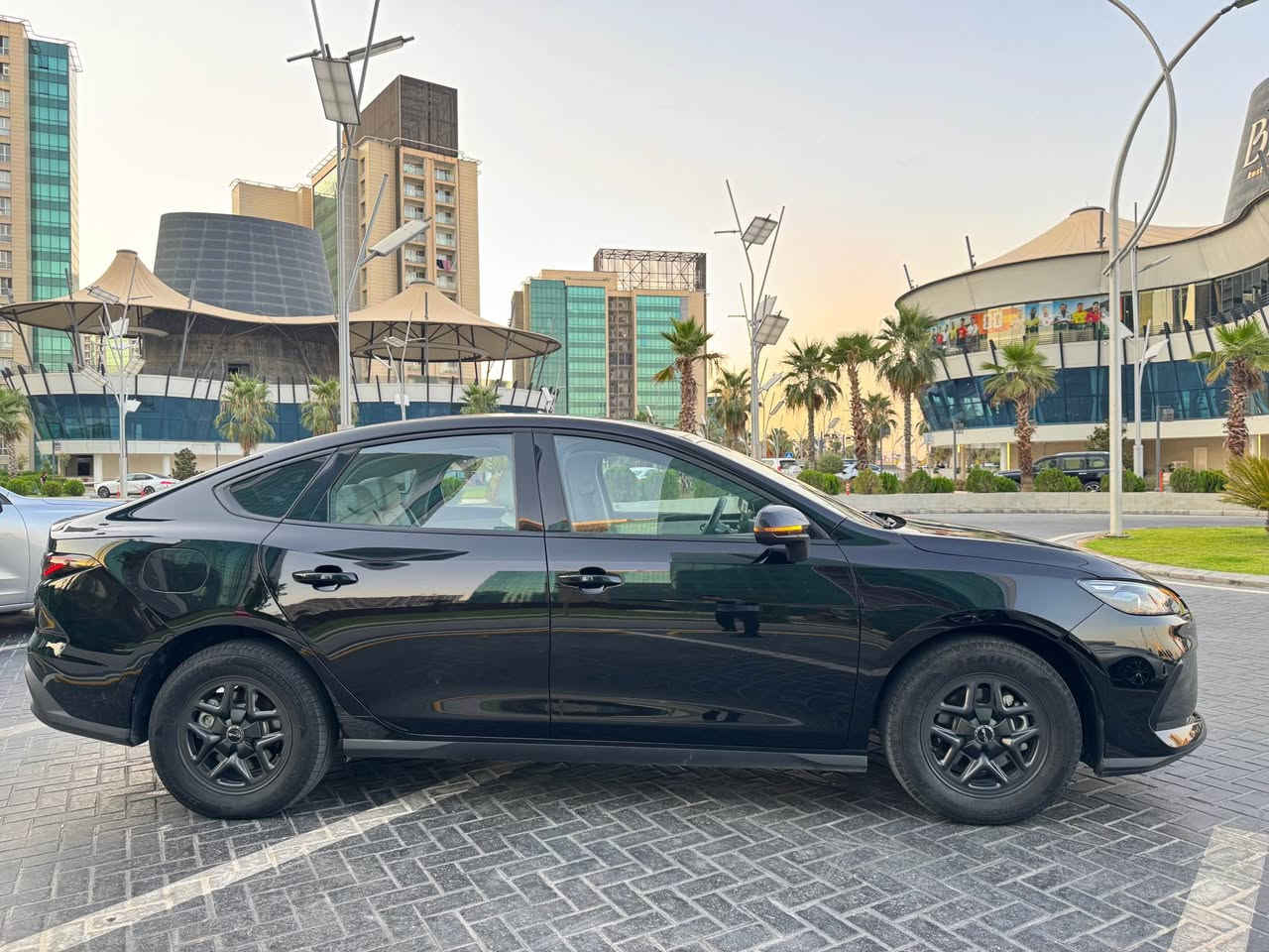 BYD SELL05 
2025
ناو كريمى زور باكة هـيجى نيية دةعامى بو دةعامى بة شةرت
48,000 رويشتووة 
نرخى كوتاى 129 هيچ معامةلةى تيداية نية تكاية
نرخى خوار بازار
*********** أربيل, العراق
