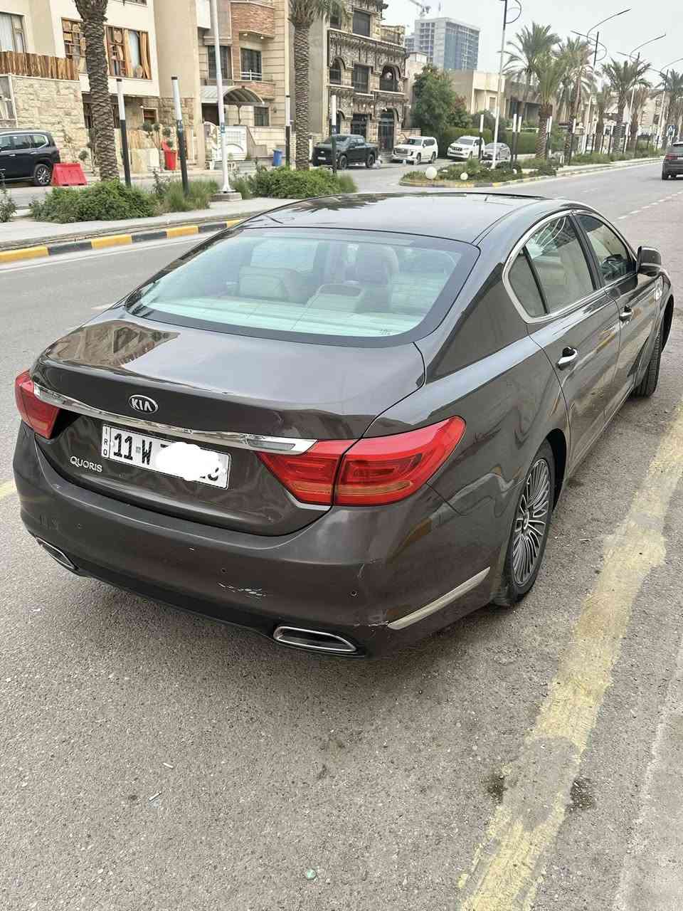 كيا كوريس 2014خليجي فئة ثالثة
رقم بغداد مميز باسمي
مكفوله السياره من صبغ  والتبديل
محرك 3800 V6
گير 8 نمر
بصمه خمس ابواب
ستيرن كهرباء متحرك
ذاكره خزن كشن السائق
دبل جام 
لايتات لد  عدسات  
مري شفط وتنزل عالبگ لرؤيه اوضح
مرايات تعتيم للاضاءة العاليه وهيتر  
حساسات امامي خلفي
فتحه سقف
كشنات جلد تدفئه وتبريد
كشنات كهرباء امامي
تحكم ماوس امامي خلفي
تبريد 3 قطع
بردات عدد 5 بلاد
ايرباكات عدد 9
سماعات  بلادي  
نضام اوتو هولد
انضمه قياده عدد 4 عادي وايكو وسبورت وثلج
نضام مانع انزلاق ABS
مثبت سرعه 
ماشيه 119الف كيلو

السعر 154$ وبيها مجال
للأستفسار ***********
مكانها بغداد اليرموك
