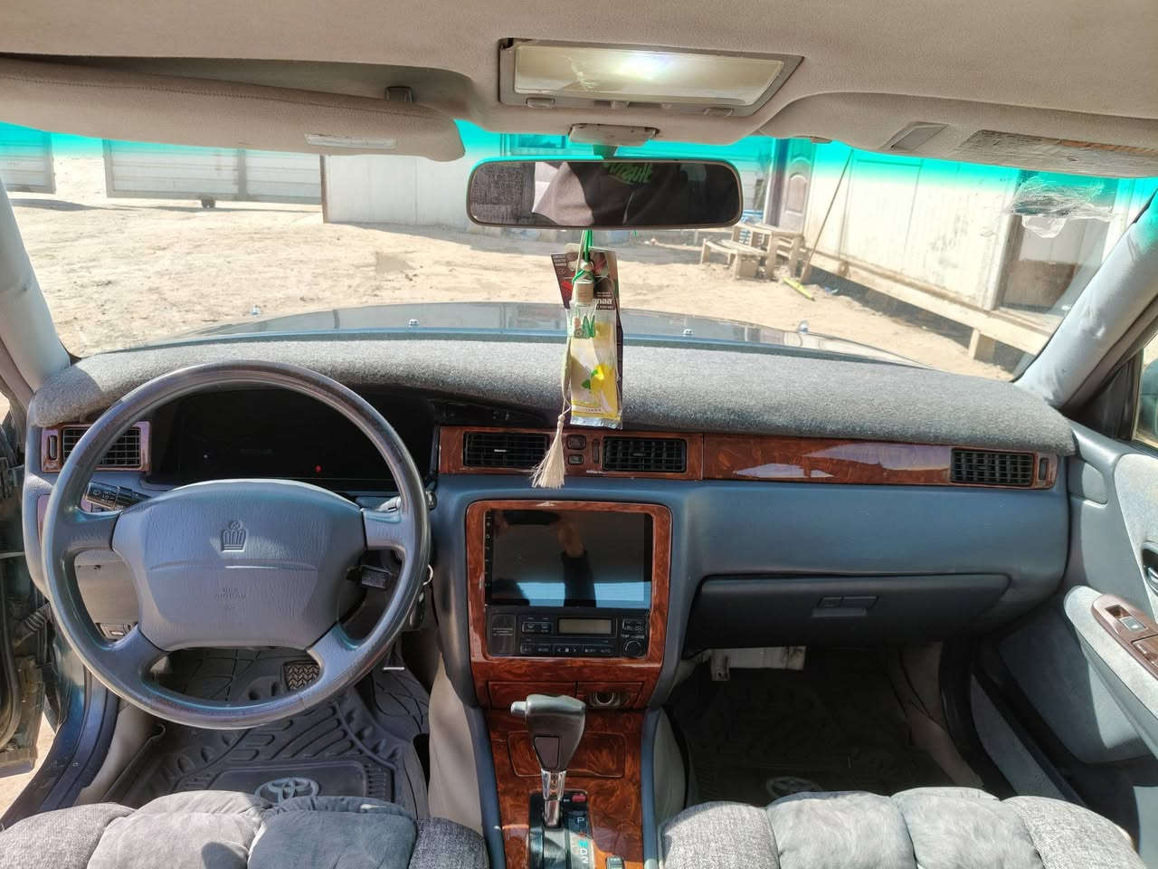 السلام عليكم البيع رأس الثور موديل 1997
سيارة مكفولة من الكص مصبوغ الجمالية كير مكينة كفالة 

منضومة تبريد جديدة وية سويج كشنات كهرباء كلهن شغلات سيارة جاهزةبيه بس ضربه بل جاملغ الورة بسمي مداور ثاني يوم رقم بغداد نكليزي سعر 80 بيه مجال للعنوان نجف شارع المدينه 

رقم الهاتف ***********
