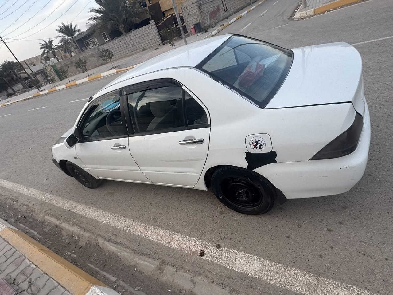 لانسر موديل ٢٠٠٦
سياره مصبوغه عامه جماليه

السياره كامله من كولشي 

تبريد تدفئه

كهربائيات كله كامله

رقم بغداد تحويل ثاني يوم 
السعر ٦٢ 
مكان السياره ديالى

***********
