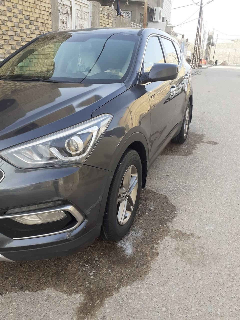 سلام عليكم هونداي سنتافيا موديل 2017 وارد أمريكي بيه قطعتين تبديل جاملغ وبنيد ما عابرات سياره جديده السعر 135 وبيه مجال رقم الهاتف ***********
