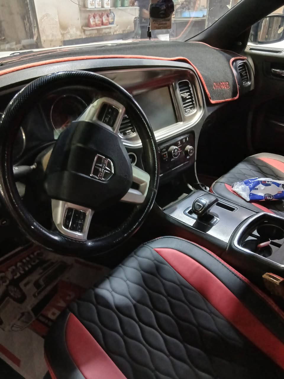 چارجر موديل 13 وارد كندي رقم دهوك بأسمي حداديه جاهزه تخم تاير تفاصيله وسونارها راسلني خاص وبالخدمه 
السعر 145


**إذا كنت صاحب هذا الإعلان وتريد حذفه لأي سبب، رجاءا أرسل رسالة إلى الدعم الفني**