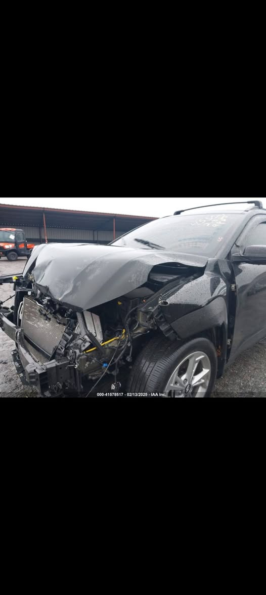 السلام عليكم كونه ٢٠٢٣ للبيع على ضرره . موجوده باليوسفيه.  بدون ايرباك . فول موصفات  . محرك ٢٠٠٠ . سعر ١١٠ . رقم تلفون ***********
