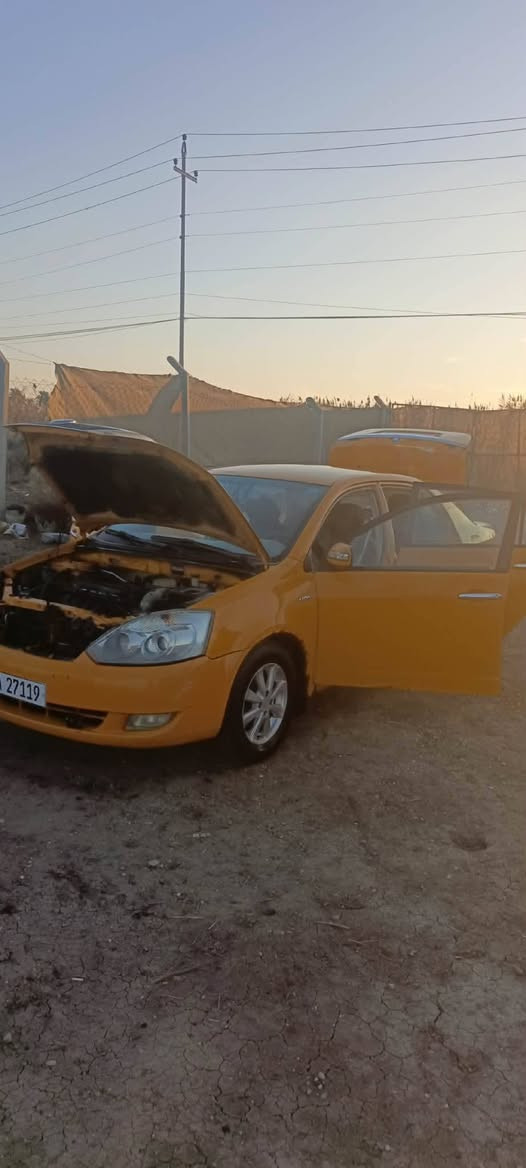 سلام عليكم جيلي موبل موديل 2012مكفوله من الضربه والصبغ رقم بابل انكليزي بسمي هزه  جديده السعر 35ولي مجال للاستفسار الاتصال ***********.***********
