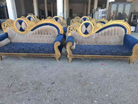 تخم مستعمل 10نفر كلش نضيف ومرتب خشب قوي وسفنج ضغط وسعر حلو ومناسب الحمزة الغربي واكو ل***********
