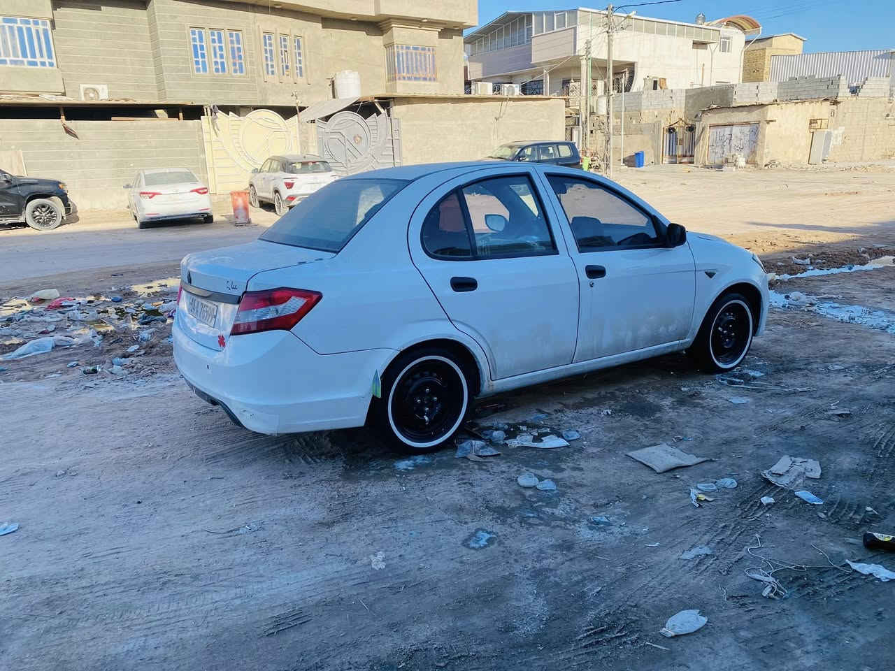 سلام عليكم ساينا ٢٠١٨ سنويه ٢٠٣٠ بسمي محرك وكير وتبريد ثلج تخم تاير لايت زنون عالي ناصي شاشه اندرويد جام كهربائي  سياره بلاديه لا تبديل ولا ضربه قويه بيها طخات خفيفه سعرها ٥٥ وبيها مجال مكاني بصره ابو الخصيب رقم الهاتف ***********
