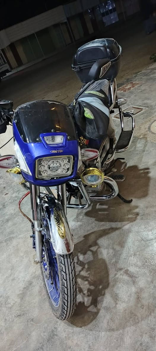 جني كله موديل 26
اخو الجديد صار شهر شديته 
مابي نقص شغال كامل 
سويج 3
بصمه 2
كرت 2
للبيع السعر 900 وبي مجال
 ***********
