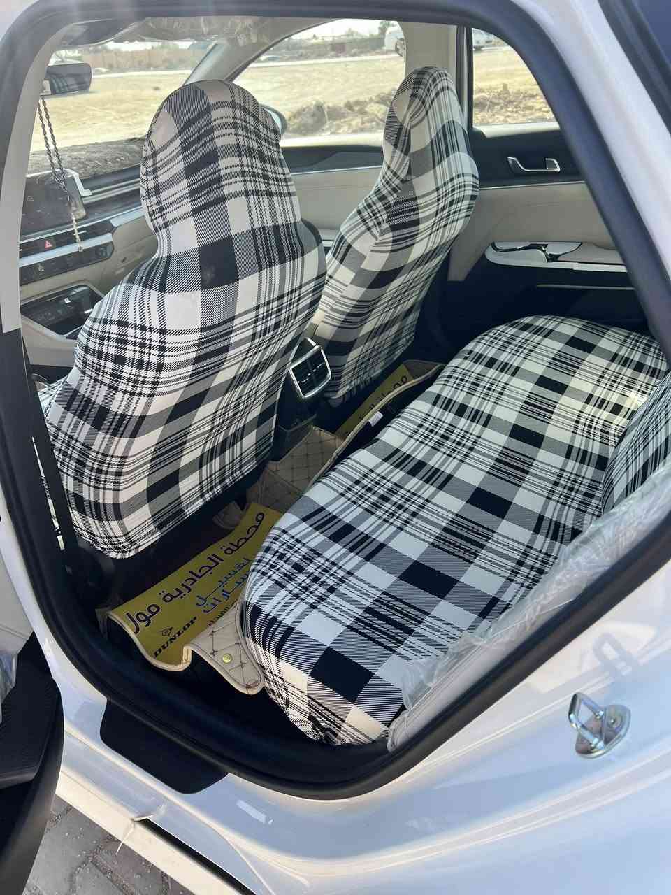 السلام عليكم 🫡
K5 
ماشيه (9500)
م(2024)
علماً السياره ماخذه زيرو بسمي 
مكفوله كفاله عامه من ضرر وصبغ وحته  زلخ
السعر (225$)
للاستفسار اتصل على الرقم 

***********
