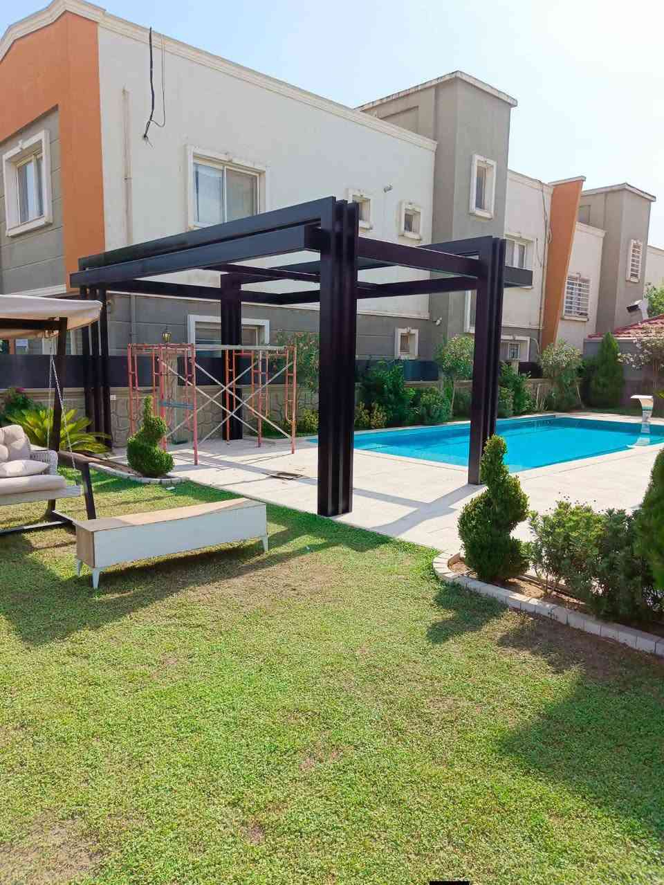 #معمل #حدادة #النور

لـعمـــل الابـــواب و الــمـحجـرات 

و الكــــتائب و القمــــريــات

 وكـــــافــة اعـــمـال الديكـــورات

 الحـــديديــة

هــاتــف  ***********  ~~~  ***********
