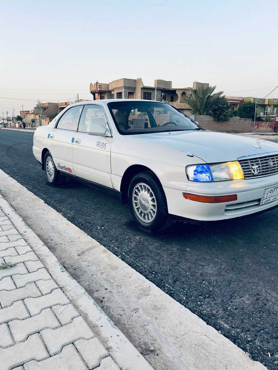 ‏بطة موديل92رقم نينوى تحويل ثاني يوم كيرو محرك شرط مكفوله من الكص والظربه بيه مكانات صبغ قليل بدون داخل السياره جديده. علا وظع الشركه صدر وتخم تايرات مابيه نغص برغي السعر 57بيه مجال قليل مكان السياره الشركاط الشراي يتصل *********** المو شراي لاتصل
