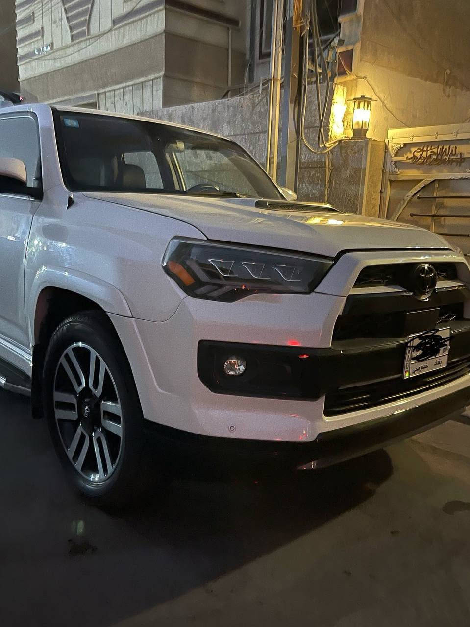 تويوتا فور رنر لمتد (4Runner Limited) - 2022 ✅

سعرها ادخل ع رابط https://t.me/carssofiraq/16275

 اللون: أبيض صدفي (لؤلؤي)
 السعة: 7 ركاب
 العداد: 58 ألف كم فقط
⚙️ المواصفات والمميزات:
 المحرك والأداء: محرك 4000cc - 6 سلندر، دبلات هايدروليك (اللون الأحمر)، نظام تعليق (X-REAS) الرياضي المحسن، نظام التحكم النشط في الجر (A-TRAC).
 السلامة والأمان: رادار أمامي وجانبي، 5 كاميرات محيطية، حساسات أمامية وخلفية، نظام تحديد المسار، مانع تصادم، مانع انزلاق.
 الرفاهية والداخلية: كشنات جلد كهربائية مع نظام تدفئة وتبريد، وضعيات مقعد السائق، فتحة سقف، 8 سماعات JBL، نظام كار بلاي وأندرويد أوتو، تبريد مناخي منفصل.
 إضافات تقنية: تشغيل عن بعد، مصدر طاقة منزلي 120 فولت، مراية السائق أوتو، 5 جامات أوتو، تحكمات مرايا جانبية، جنط (إطار) مقاس 20، سبير ويل كب.
🛠 حالة السيارة:
 الصيانة: تخم تايرات ودسكات جديدة، باتري جديد.
 الحالة: السيارة فيها حادث (موضح في الصور).
 الوثائق: رقم بغداد باسمي (تحويل ثاني يوم).
🔄 المراوس: مستعد للمراوس بموديل أعلى.
📍 المكان: بغداد - المنصور.
📞 للاستفسار: يرجى التواصل عبر واتساب أو الاتصال على الرقم: ***********
.
.

🚗اعرض سيارتك ع اقوى قناة تلكرام و واتساب و صفحتي فيسبوك للبيع و شراء سيارات ادخل ع رابط 👈 https://t.me/carssofiraq
