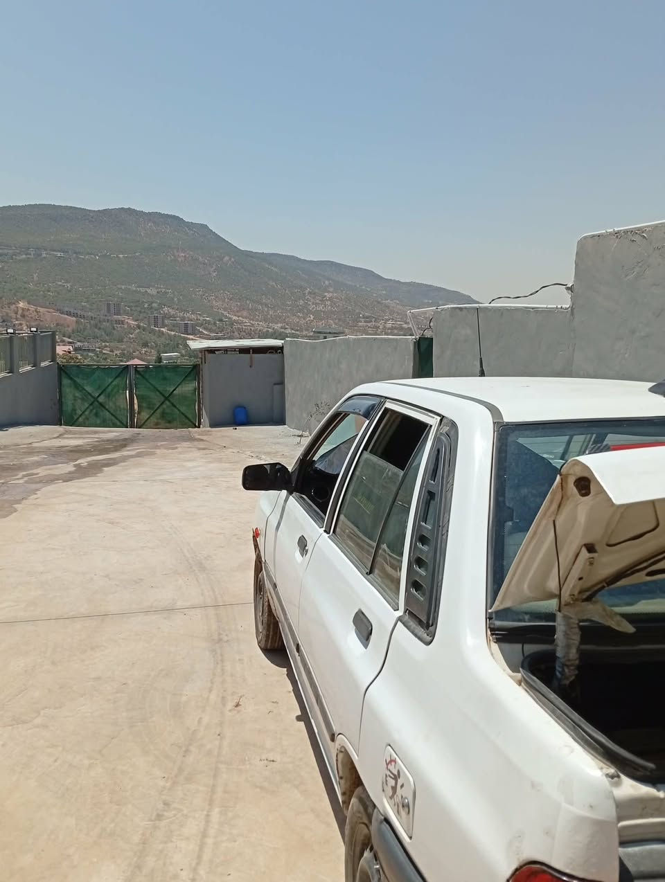 سايبا ٢٠١٢ رقم نينوى كابون بانزين بيها
سنويه جديده محرك شرط سياره جاهزه بدون اي نقص
م *********** رقم بي واتساب

