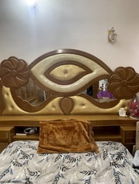 غرفة نوم تسگام نجف درجة اولى  سعرها ١,٢٥٠ وبيها مجال قليل  للتواصل وات...