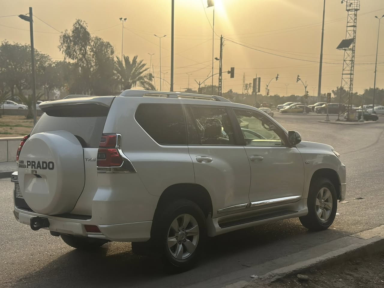 سلام عليكم
برادو 2020 TXS كفاله عامه

رقم بغداد 

ماشيه 53 الف فقط 🎁 

لايت عالي ناصي زينون 

زراك لايت 

كشنات كهرباء 

مري شفط

٣ قطع تبريد

تشغيل عن بعد 

السعر 425 ورقه  

*********** 

مكانها بغداد حي الجهاد
