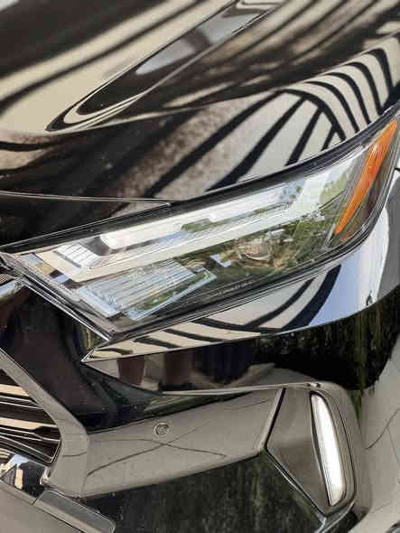 راف فور 2024
ماشيه 39الف كيلو 
مواصفات xle 
سنويه جديده 
كير ومحرك مكفولات 
وارد امريكي حادثها بنيد ودعاميه وامبدلات نفس اللون بدون ايرباك
السعر 24.200 وبيها مجال 
***********@
