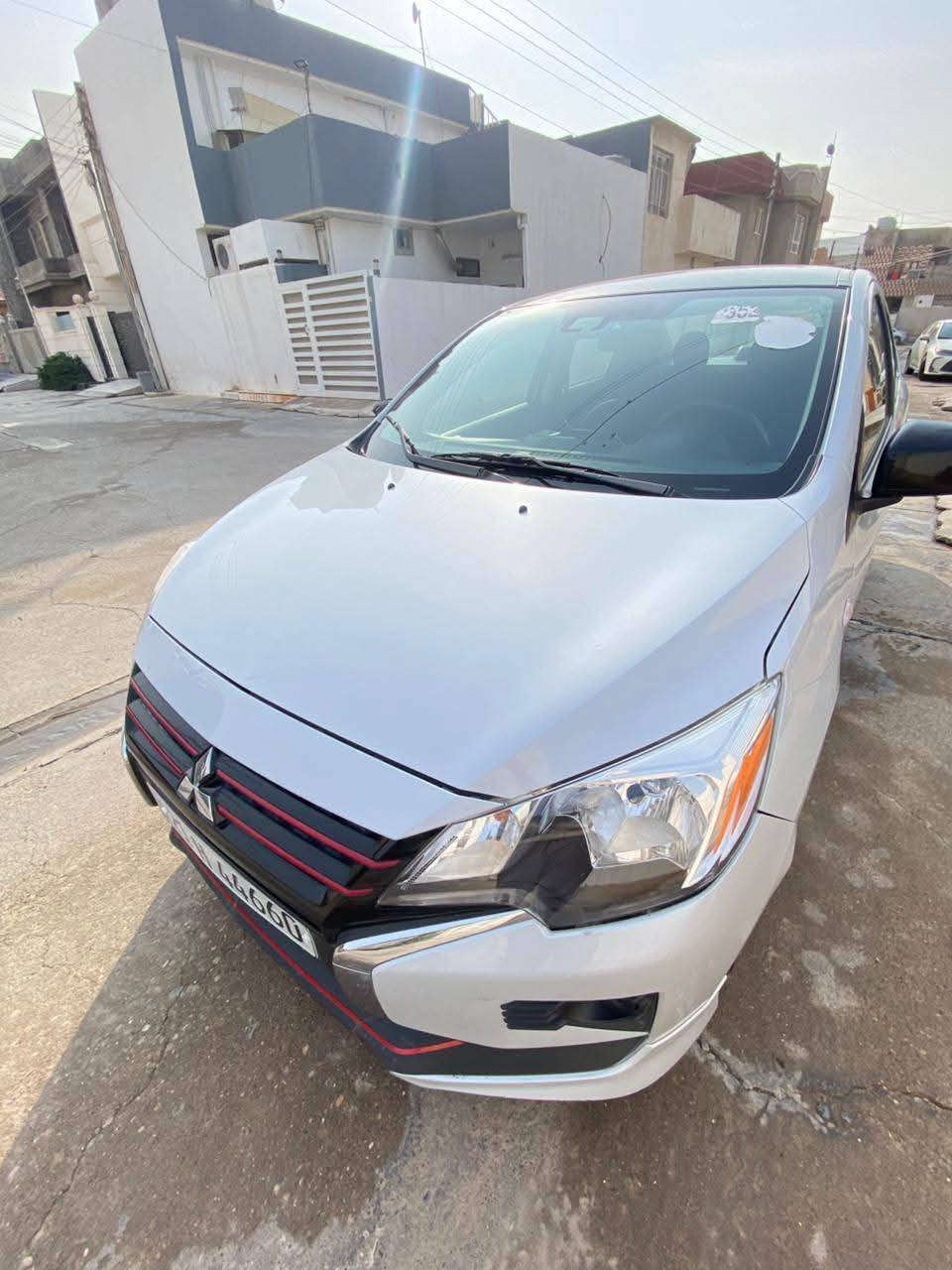 السلام عليكم
ميراج 2024 كلين ضررها فقط دعاميه اماميه بيها كسر بسيط والخلفيه كم كسر بسيط مصلحه ماشيه 26 الف 
رقم سليمانيه سنويه لل 2030 تحويل او وكاله عامه مكان السياره كركوك الحريه محرك وكير خير من الله 119 وبيها مجال بسيط متواجد ع الفيس+ واتساب او اتصال ***********
