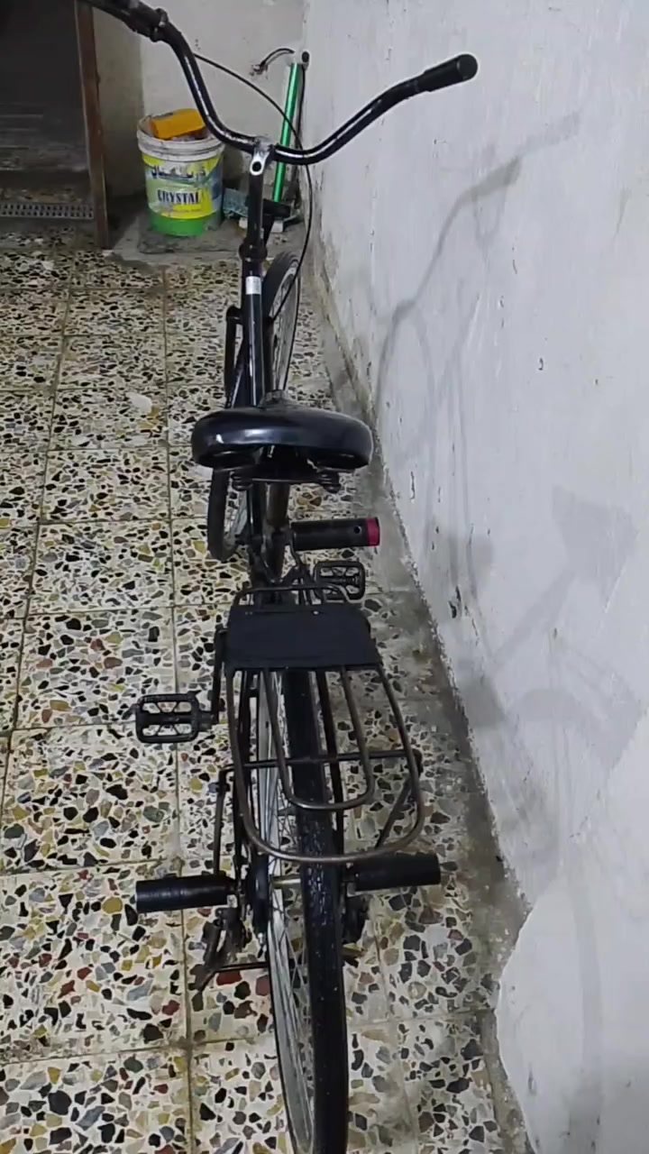 السلام عليكم بيسكل للبيع مكفول لون اسود السعر ٩٠ وبيه مجال


**إذا كنت صاحب هذا الإعلان وتريد حذفه لأي سبب، رجاءا أرسل رسالة إلى الدعم الفني**