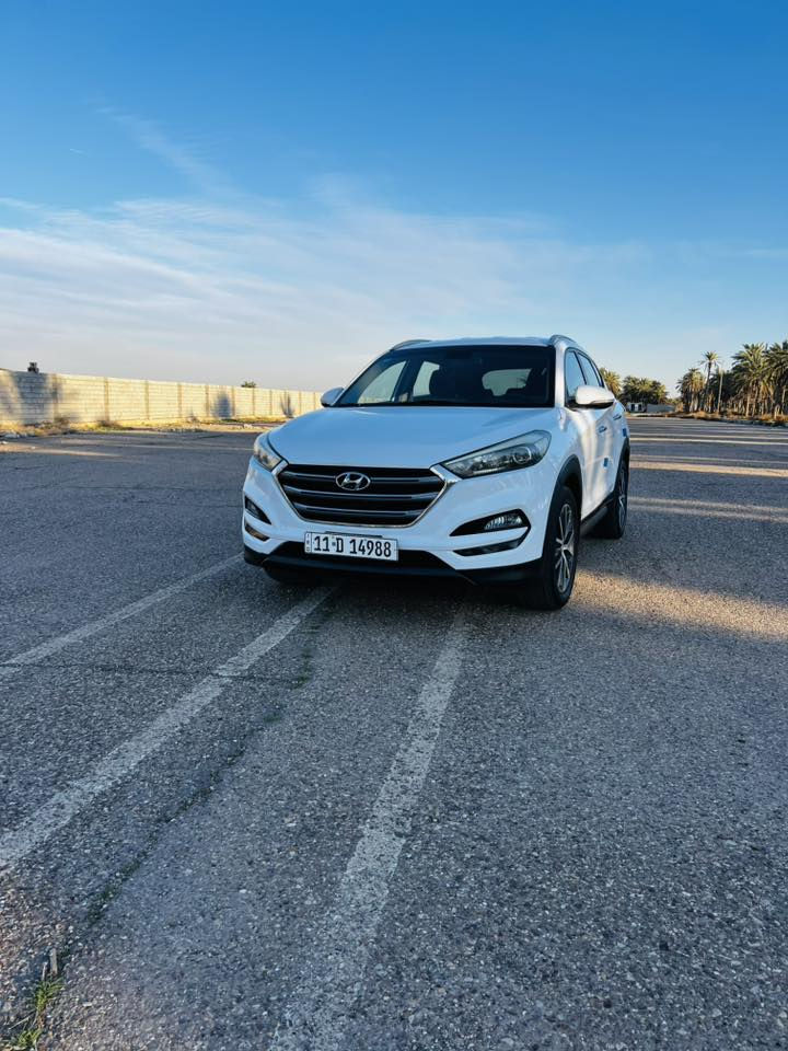 السلام عليكم توسان 2016 خليجي رقم بغداد الجديد نص فول السيارة خير من الله السونار مرفق مع المنشور السعر 163 وبيه مجال الرقم *********** مكاني بغداد حي الجهاد
