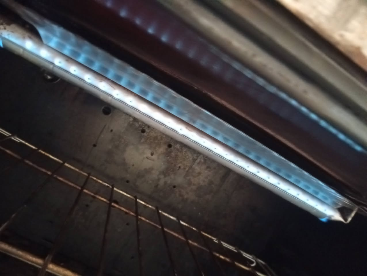 السلام عليكم طباخ للبيع نضيف وشغال وناره تخبل للبيع ب200وبي مجال الراشديه ال بحيات


**إذا كنت صاحب هذا الإعلان وتريد حذفه لأي سبب، رجاءا أرسل رسالة إلى الدعم الفني**