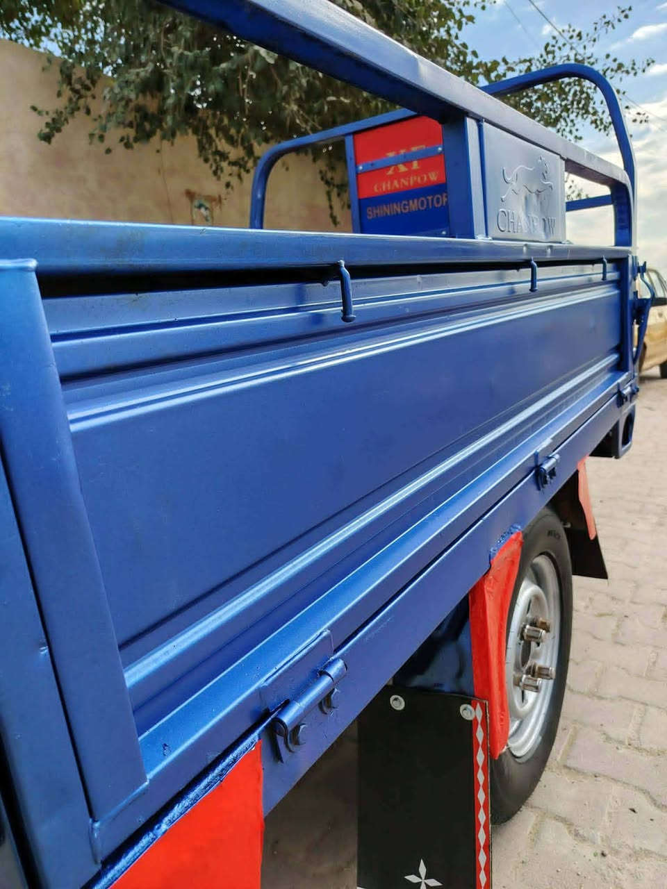 سلام عليكم.  ستوته عدي موديل مكن        2020  دغاره تتصل وبيك خير وتدلل  ***********
