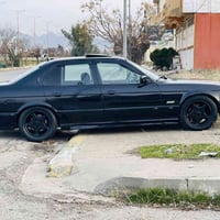 بي ام ٥٢٥ • ١٩٩٢ • توماتيك