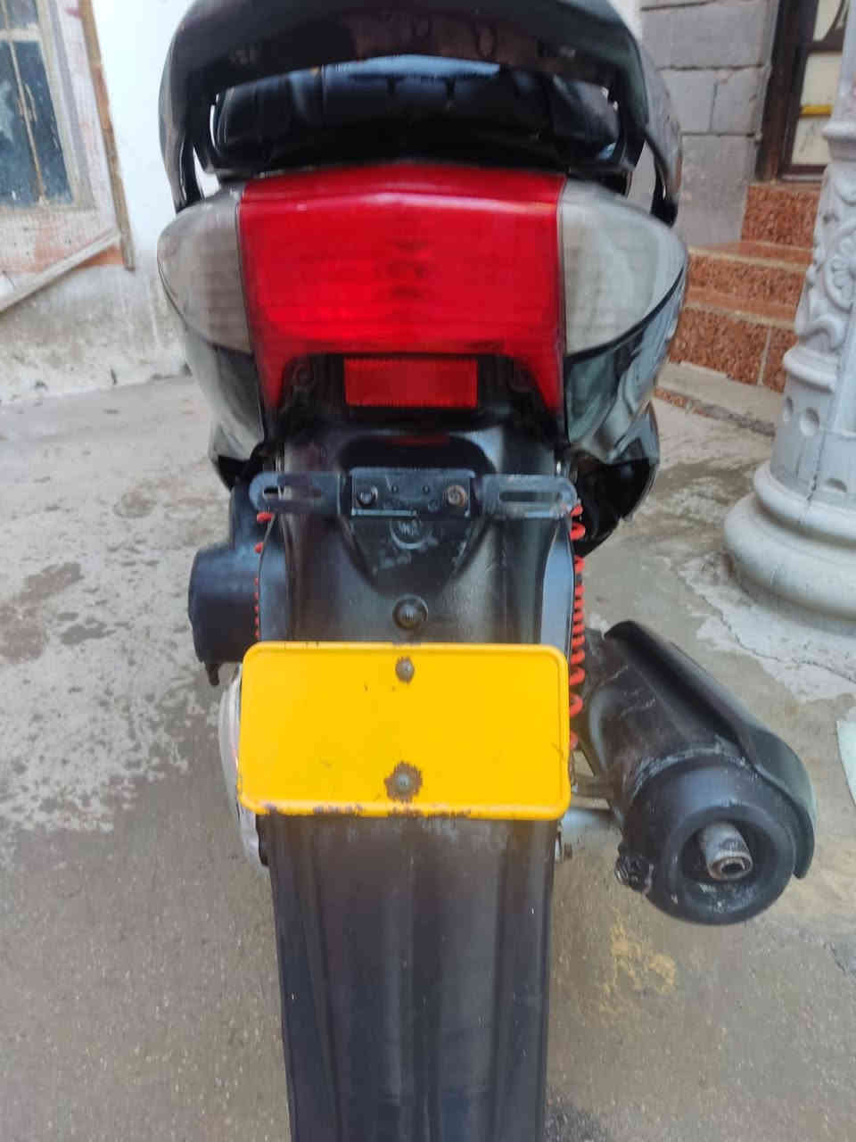 سكنس ياباني نثيه عوزها بس باتري  السعر 650 وقابل للتفاوض العنوان القرنه للاستفسار ع رقم واتساب او اتصال ***********
