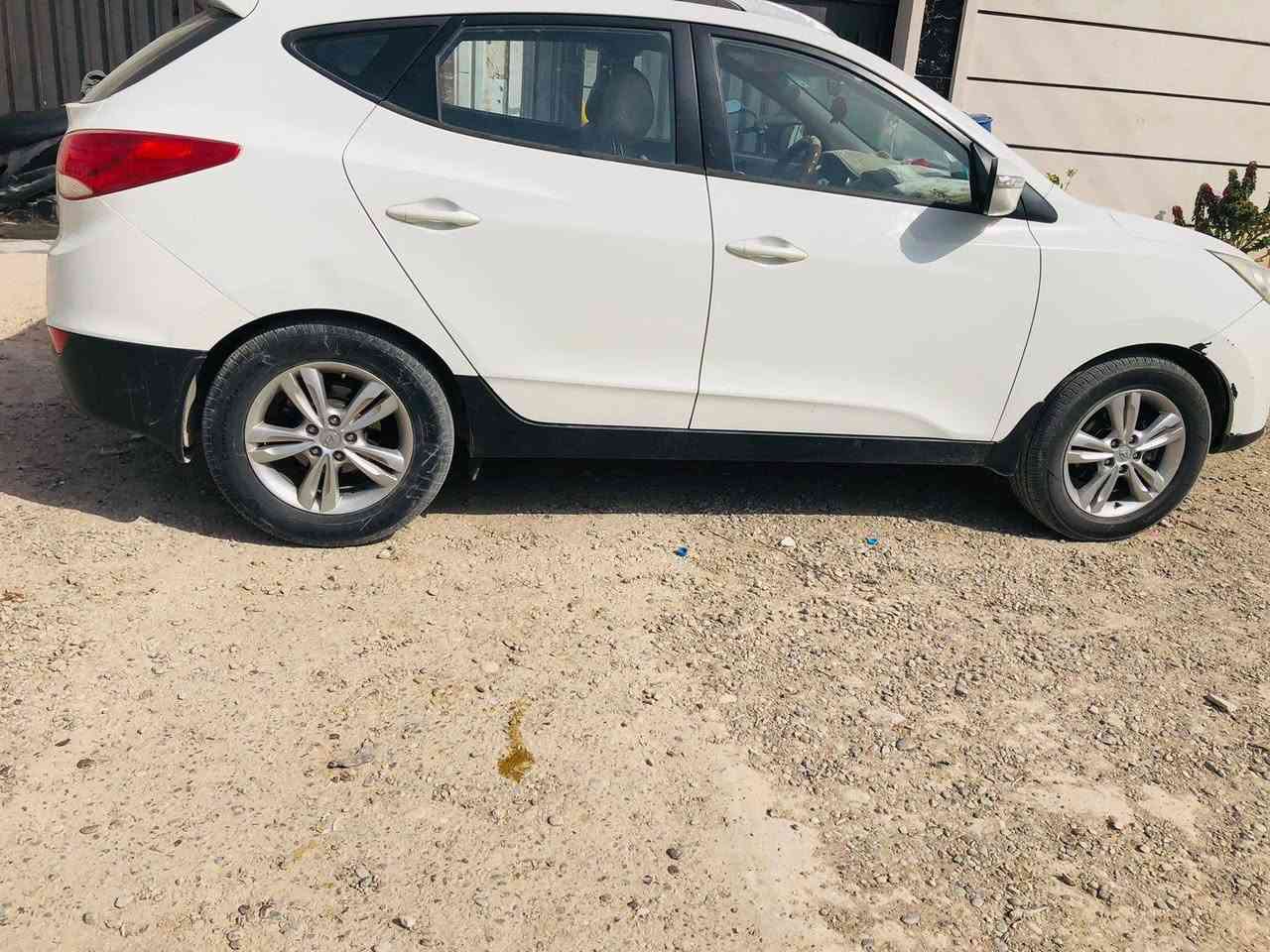 توسان2011اربيل
مكفوله من الدعاميه لدعاميه
كير نضامين
فور ويل
محرك 2400
السياره بسمي تحويل مباشر
سياره على وضع الشركه
***********
