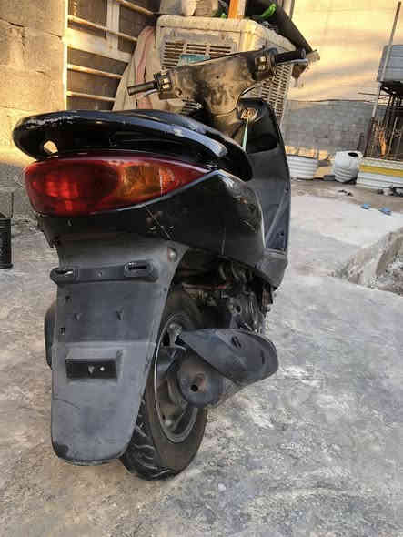 سلام عليكم شباب دراجه بريز كلها بلاديه كلها شغاله نكره سلف هندر بكل وقت مكينتها خرسه لانضوح لا تبخير نضيفه كلش السعر ٦٠٠وبيها مجال للشراي المكان بغداد البياع الشرطه الخامسه رقمي*********** الشراي يدلل
