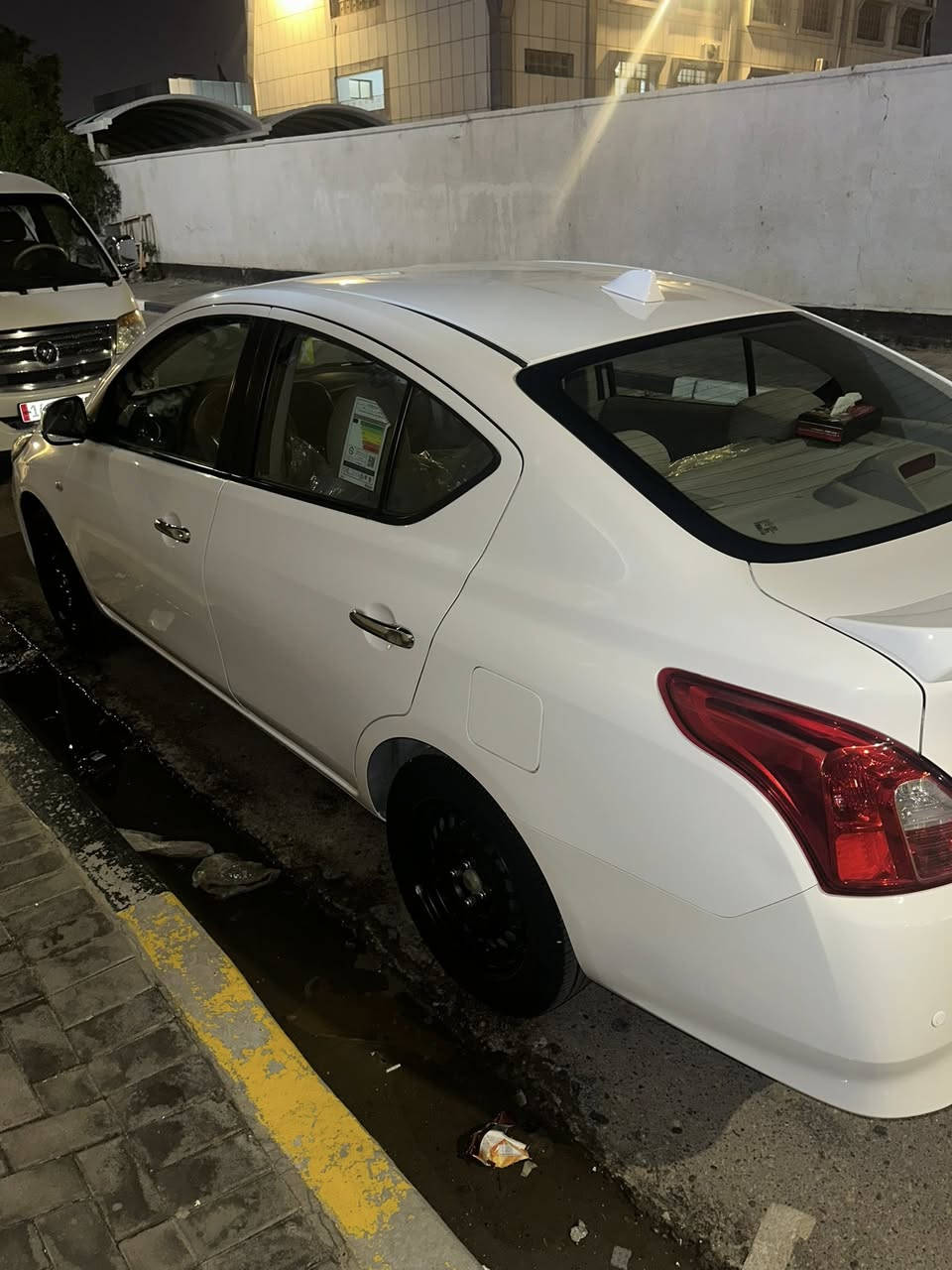 نيسان صني هندي للبيع او للمراوس موديل 2024
ام البليته الزركه ماشيه 16 الف رقم اربيل الدولي تريد وكاله او تحويل حاضر كفاله عدا شخط بسيط اسفل باب الصدر موضح بالصور السعر 129 وبيها مجال بسيط العنوان البصره رقم تليفون للأستفسار     واتساب(***********) (***********) اتصال
