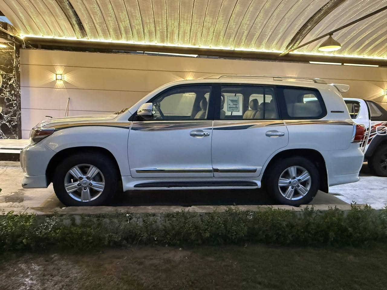 لاندكروز ساز 6 سلندر فول مواصفات موديل 2015 سياره جاهزه من كلشي بيها طخطخات السونار مرفق مع الصور سعرها 325 

الشراي يتصل ويدلل واذا مراوس عادي اراوس حسب القناعه مكان بغداد الدوره

***********
***********
***********
***********
