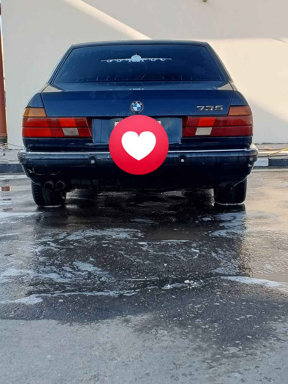 سلام عليكم بيم مديل 91 سياره خير من الله محرك وكير نعمه تخم تايرات جداد يساره مابيه نقص ورقم بغداد انكليزي راعيه موجود*********** 
وسعر 44 وبيه مجال قليل لطيبين
