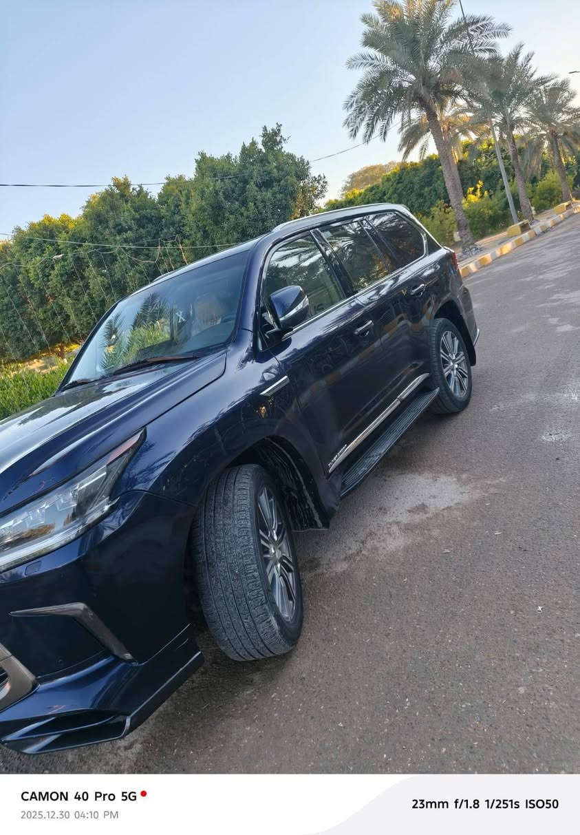 السلام عليكم لكزز 2016 بيهه بنيد واصبعين جاملغ

5 شدات سعر وبي مجال الاستفسار ***********

لون نيلي (بيع فقط)
